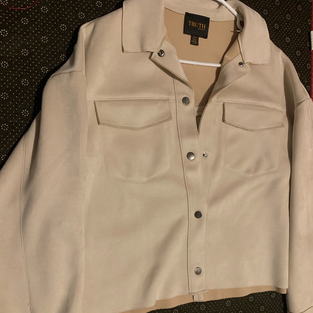 NWOT Truth by Republic faux suede jacket 💛